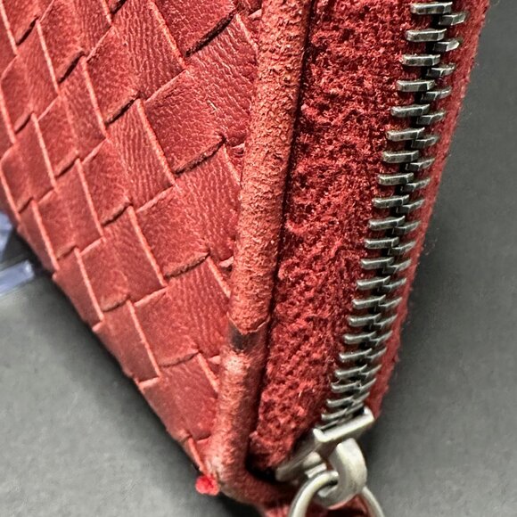 Bottega Veneta Intrecciato Leather Zip Around Wallet - GUC - Picture 7 of 8